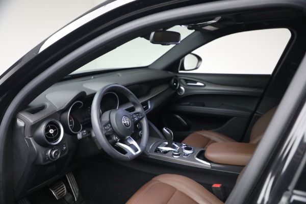 Used 2023 Alfa Romeo Stelvio Ti for sale $32,900 at Maserati of Westport in Westport CT 06880 16