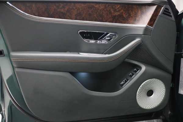 Used 2022 Bentley Flying Spur Hybrid for sale $214,900 at Maserati of Westport in Westport CT 06880 18