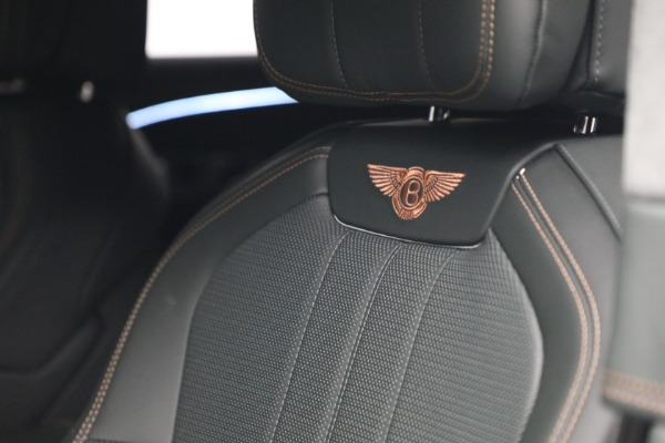 Used 2022 Bentley Flying Spur Hybrid for sale $214,900 at Maserati of Westport in Westport CT 06880 22