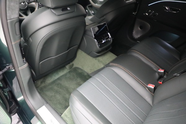 New 2022 Bentley Flying Spur Hybrid for sale $238,900 at Maserati of Westport in Westport CT 06880 23