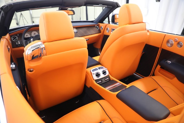 Used 2017 Rolls-Royce Dawn for sale Sold at Maserati of Westport in Westport CT 06880 20