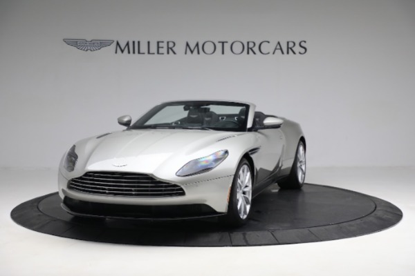 Used 2019 Aston Martin DB11 Volante for sale $141,900 at Maserati of Westport in Westport CT 06880 12