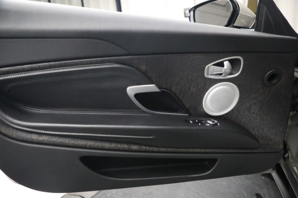 Used 2019 Aston Martin DB11 Volante for sale $141,900 at Maserati of Westport in Westport CT 06880 24
