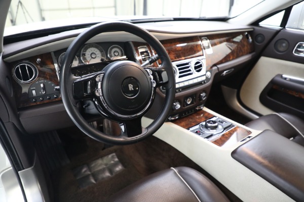 Used 2014 Rolls-Royce Wraith for sale $158,900 at Maserati of Westport in Westport CT 06880 13