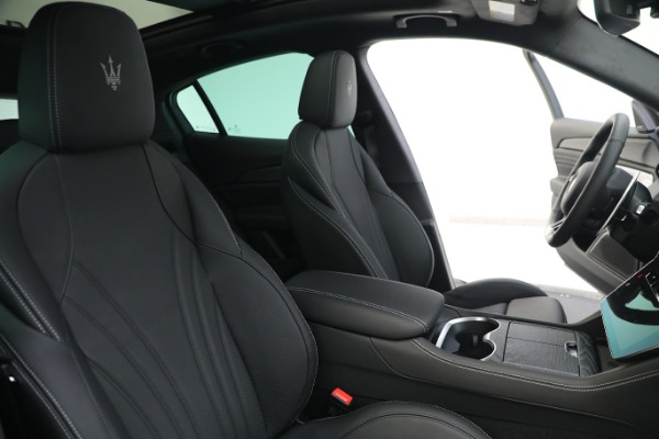 New 2023 Maserati Grecale Modena for sale $85,895 at Maserati of Westport in Westport CT 06880 16