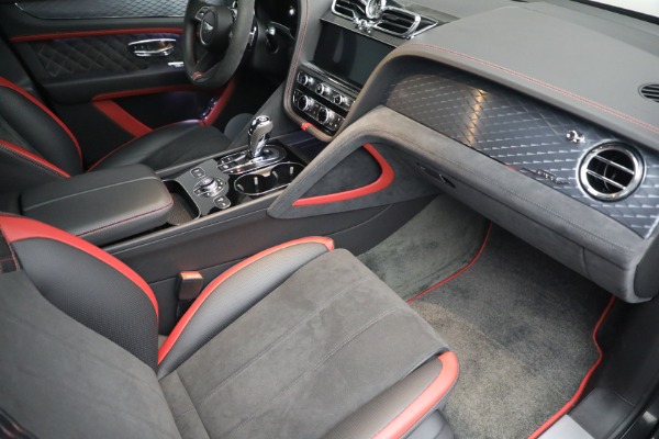 Used 2021 Bentley Bentayga Speed for sale $189,900 at Maserati of Westport in Westport CT 06880 26