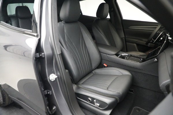 New 2023 Maserati Grecale GT for sale $68,995 at Maserati of Westport in Westport CT 06880 13