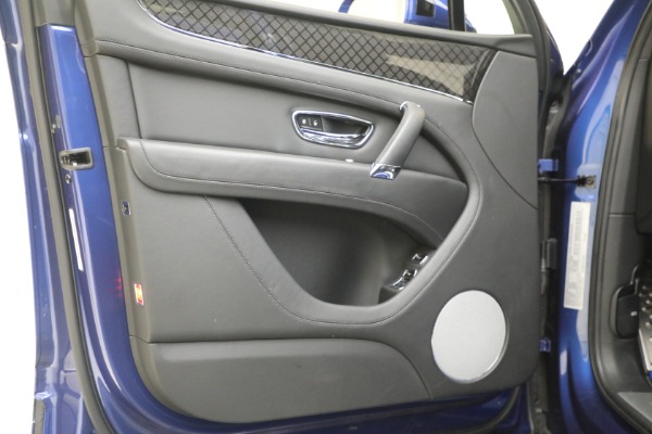 Used 2020 Bentley Bentayga Design Series for sale $159,900 at Maserati of Westport in Westport CT 06880 19