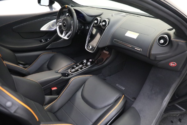 Used 2023 McLaren GT Luxe for sale $179,900 at Maserati of Westport in Westport CT 06880 26