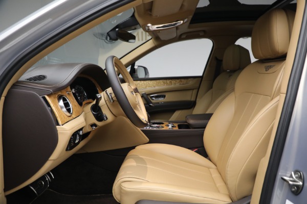 Used 2020 Bentley Bentayga V8 for sale Sold at Maserati of Westport in Westport CT 06880 16