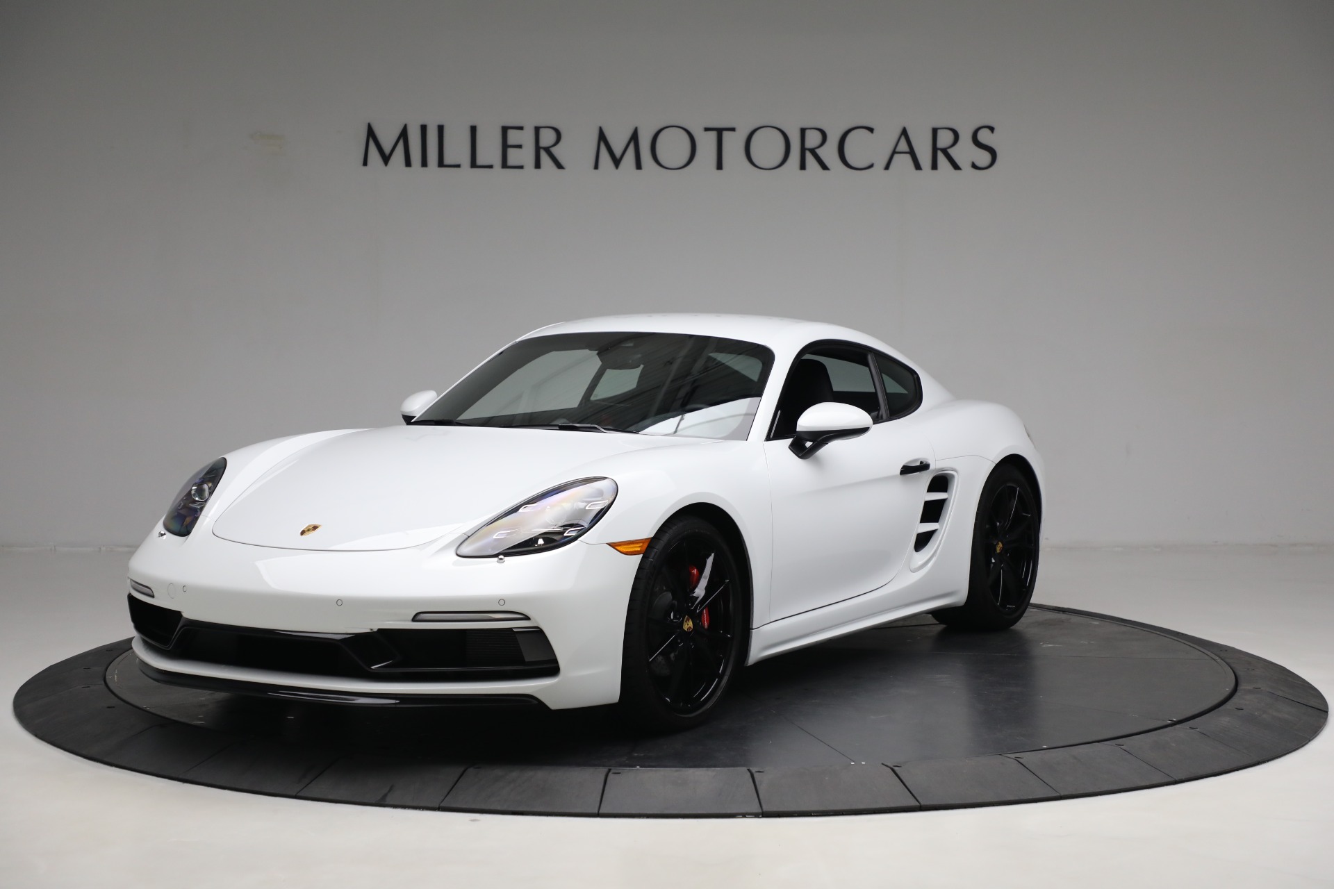 Used 2022 Porsche 718 Cayman S for sale Sold at Maserati of Westport in Westport CT 06880 1