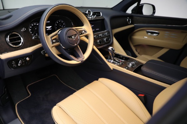 New 2023 Bentley Bentayga EWB V8 for sale $259,345 at Maserati of Westport in Westport CT 06880 18