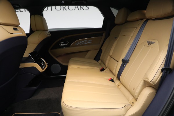 New 2023 Bentley Bentayga EWB V8 for sale $259,345 at Maserati of Westport in Westport CT 06880 27