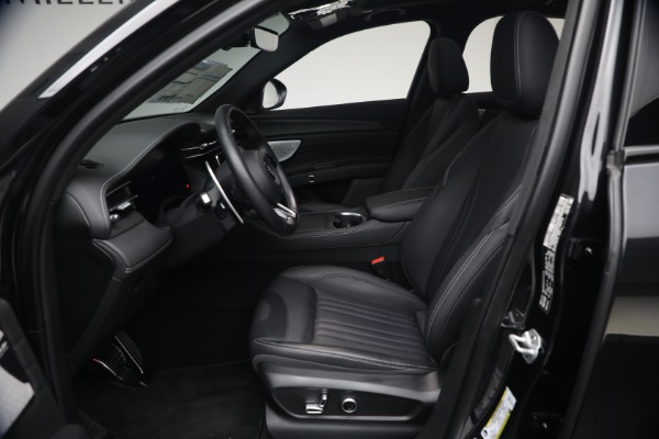 Used 2023 Maserati Grecale GT for sale $40,900 at Maserati of Westport in Westport CT 06880 13