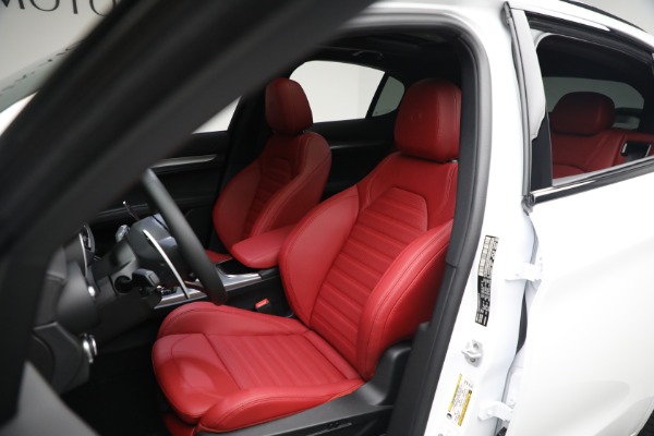 New 2023 Alfa Romeo Stelvio Veloce for sale $54,490 at Maserati of Westport in Westport CT 06880 15