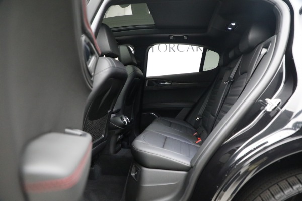 New 2023 Alfa Romeo Stelvio Estrema for sale $58,625 at Maserati of Westport in Westport CT 06880 18