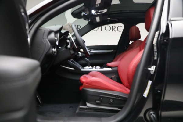 New 2023 Alfa Romeo Stelvio Veloce for sale $57,350 at Maserati of Westport in Westport CT 06880 14