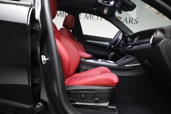 New 2023 Alfa Romeo Stelvio Veloce for sale $57,350 at Maserati of Westport in Westport CT 06880 16