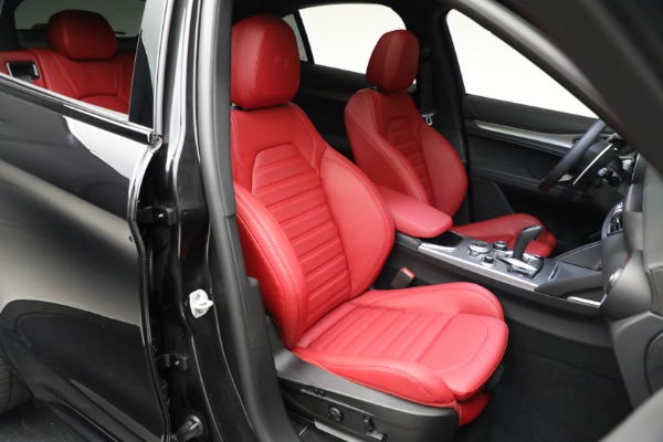 New 2023 Alfa Romeo Stelvio Veloce for sale $57,350 at Maserati of Westport in Westport CT 06880 17