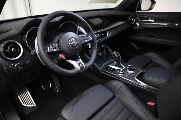New 2023 Alfa Romeo Stelvio Quadrifoglio for sale $86,670 at Maserati of Westport in Westport CT 06880 13