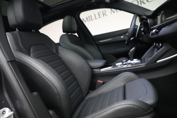 New 2023 Alfa Romeo Stelvio Quadrifoglio for sale $86,670 at Maserati of Westport in Westport CT 06880 20
