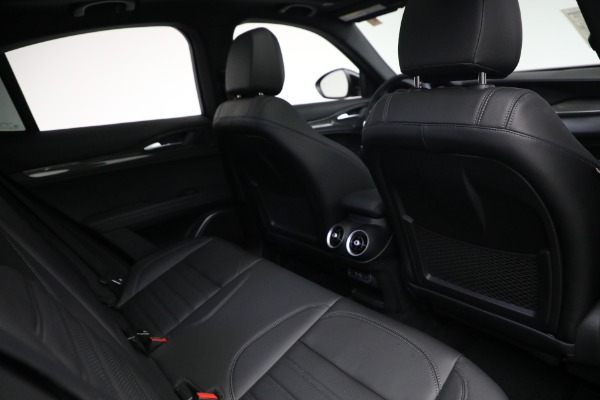 New 2023 Alfa Romeo Stelvio Quadrifoglio for sale $86,670 at Maserati of Westport in Westport CT 06880 22