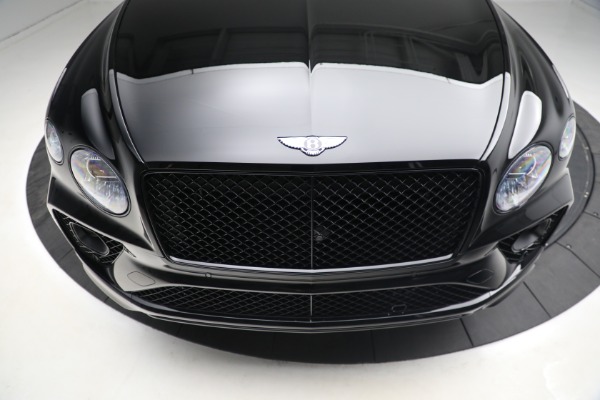 New 2023 Bentley Bentayga V8 for sale $238,470 at Maserati of Westport in Westport CT 06880 14