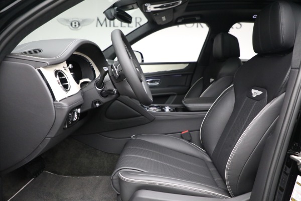 New 2023 Bentley Bentayga V8 for sale $238,470 at Maserati of Westport in Westport CT 06880 19