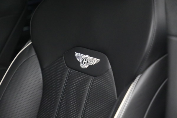 New 2023 Bentley Bentayga V8 for sale $238,470 at Maserati of Westport in Westport CT 06880 21