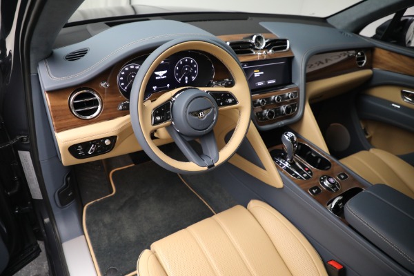 New 2023 Bentley Bentayga V8 for sale $230,170 at Maserati of Westport in Westport CT 06880 17