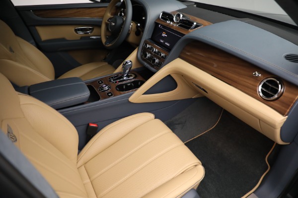 New 2023 Bentley Bentayga V8 for sale $230,170 at Maserati of Westport in Westport CT 06880 25