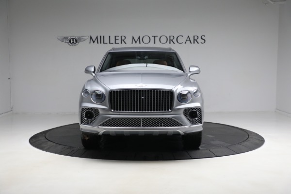 New 2023 Bentley Bentayga EWB Azure V8 for sale $274,655 at Maserati of Westport in Westport CT 06880 14