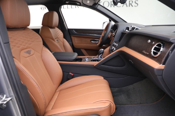New 2023 Bentley Bentayga EWB Azure V8 for sale $274,655 at Maserati of Westport in Westport CT 06880 28