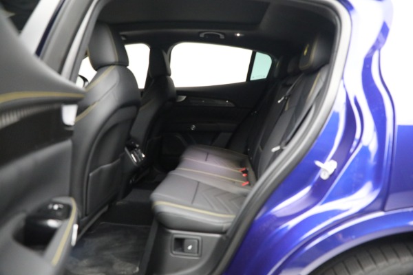 New 2023 Maserati Grecale Modena for sale $90,495 at Maserati of Westport in Westport CT 06880 18