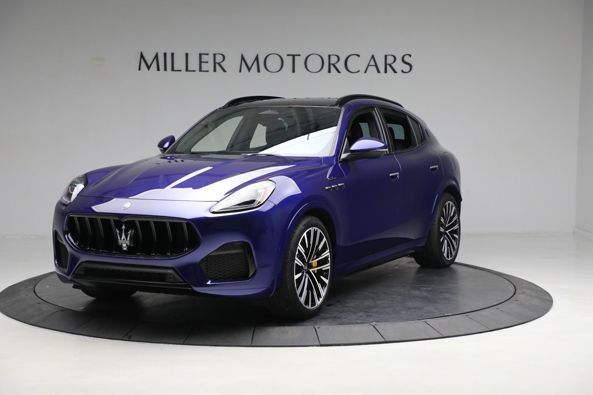 New 2023 Maserati Grecale Modena for sale $90,495 at Maserati of Westport in Westport CT 06880 1