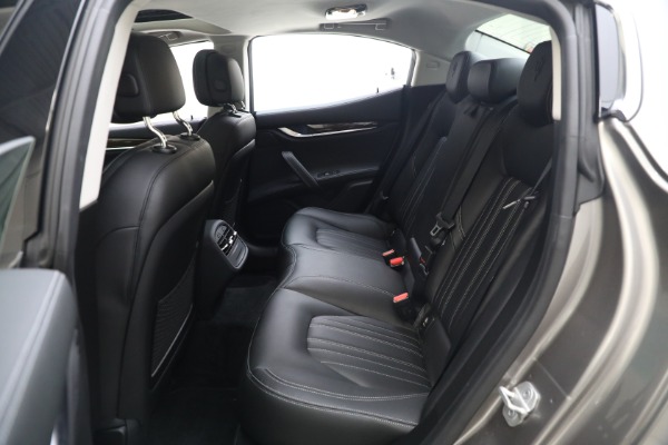 Used 2015 Maserati Ghibli S Q4 for sale $35,900 at Maserati of Westport in Westport CT 06880 27