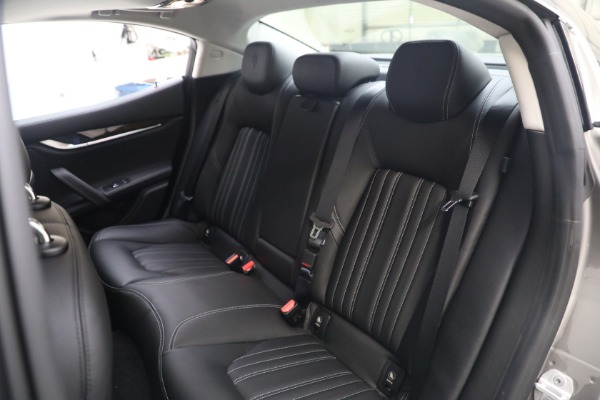 Used 2015 Maserati Ghibli S Q4 for sale $35,900 at Maserati of Westport in Westport CT 06880 28