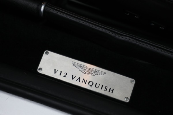 Used 2005 Aston Martin V12 Vanquish S for sale $199,900 at Maserati of Westport in Westport CT 06880 14