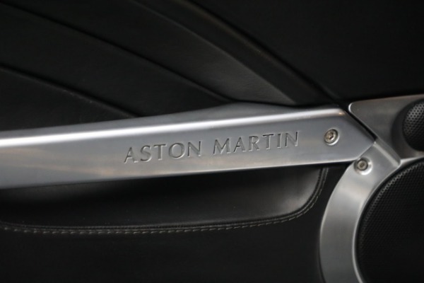 Used 2005 Aston Martin V12 Vanquish S for sale $199,900 at Maserati of Westport in Westport CT 06880 20