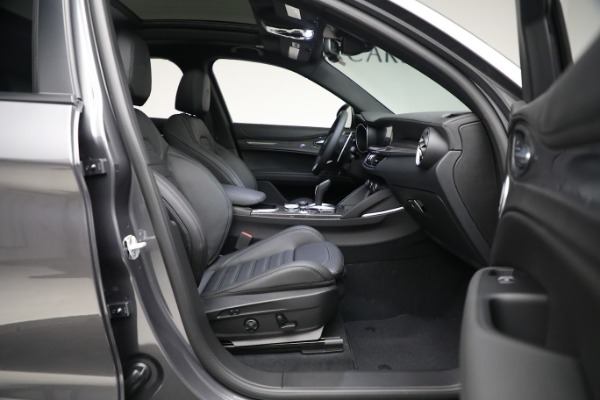 New 2023 Alfa Romeo Stelvio Quadrifoglio for sale $85,920 at Maserati of Westport in Westport CT 06880 16