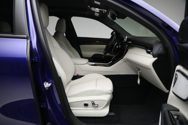 New 2023 Maserati Grecale Modena for sale $86,697 at Maserati of Westport in Westport CT 06880 19