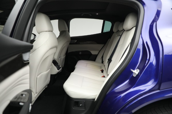 New 2023 Maserati Grecale Modena for sale $86,697 at Maserati of Westport in Westport CT 06880 16