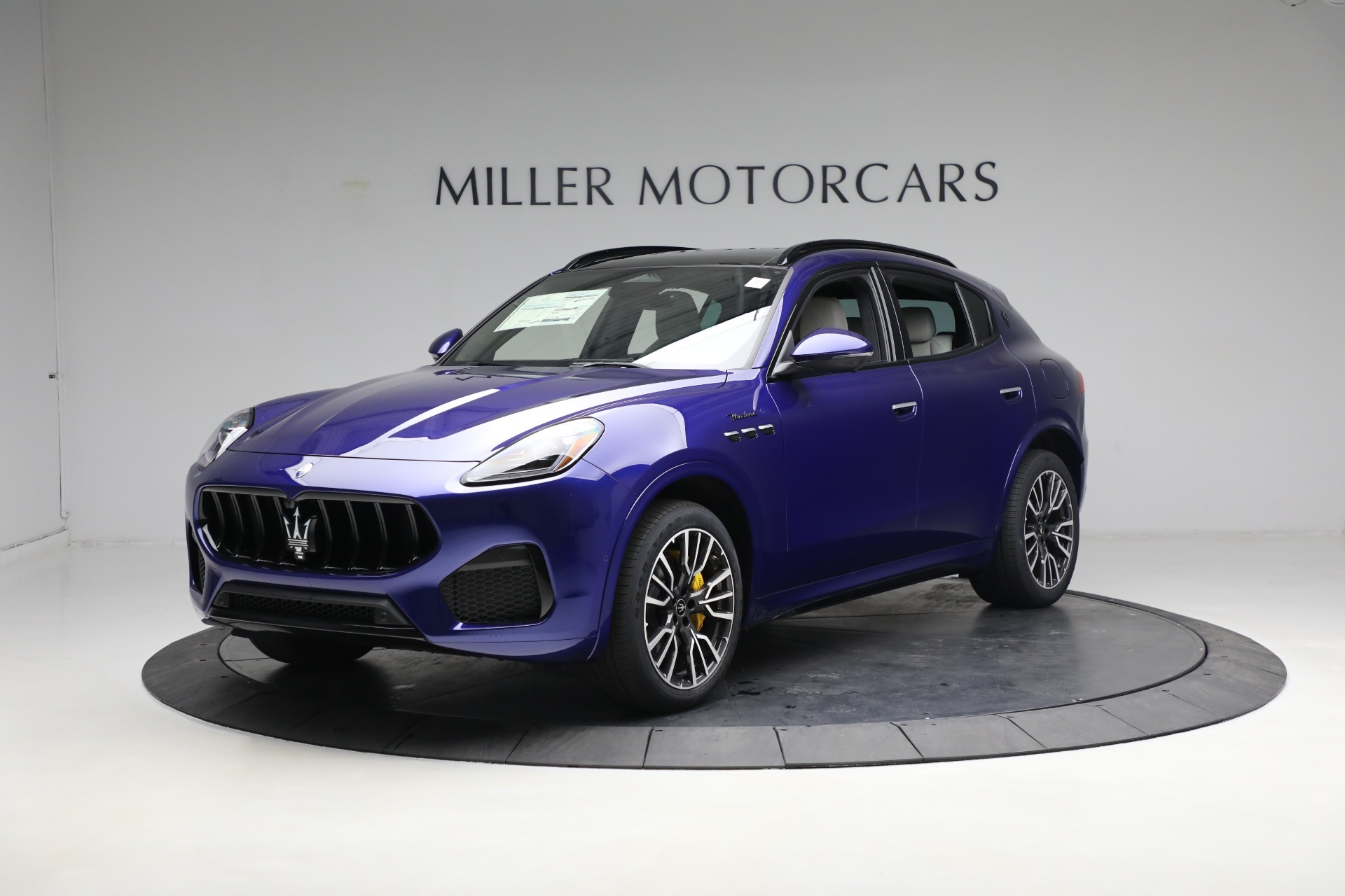 New 2023 Maserati Grecale Modena for sale $86,697 at Maserati of Westport in Westport CT 06880 1
