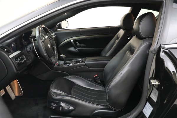 Used 2010 Maserati GranTurismo S Automatic for sale Sold at Maserati of Westport in Westport CT 06880 15