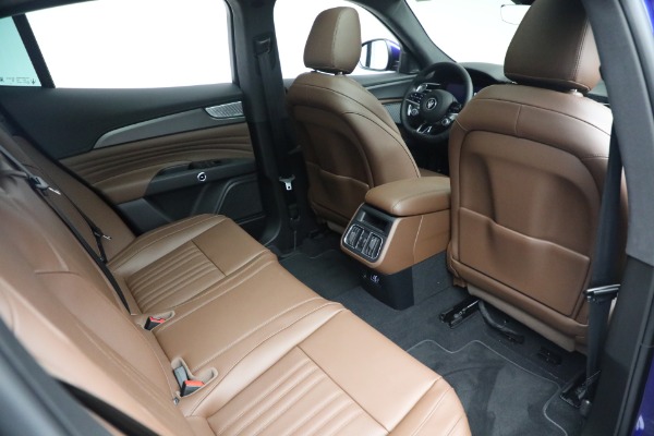 New 2023 Maserati Grecale GT for sale $65,900 at Maserati of Westport in Westport CT 06880 16
