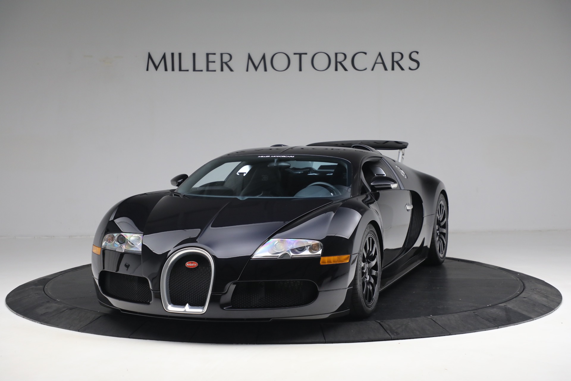Used 2008 Bugatti Veyron 16.4 for sale $1,800,000 at Maserati of Westport in Westport CT 06880 1