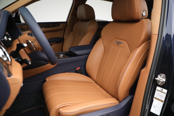 New 2023 Bentley Bentayga V8 for sale $233,825 at Maserati of Westport in Westport CT 06880 22