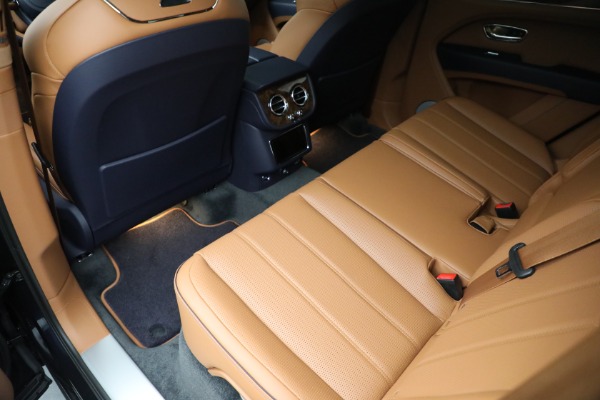 New 2023 Bentley Bentayga V8 for sale $233,825 at Maserati of Westport in Westport CT 06880 23