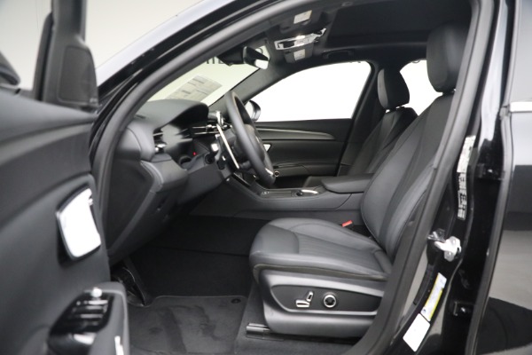 New 2023 Maserati Grecale GT for sale $70,347 at Maserati of Westport in Westport CT 06880 14