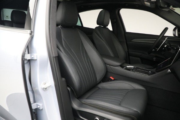 New 2023 Maserati Grecale GT for sale $70,197 at Maserati of Westport in Westport CT 06880 19